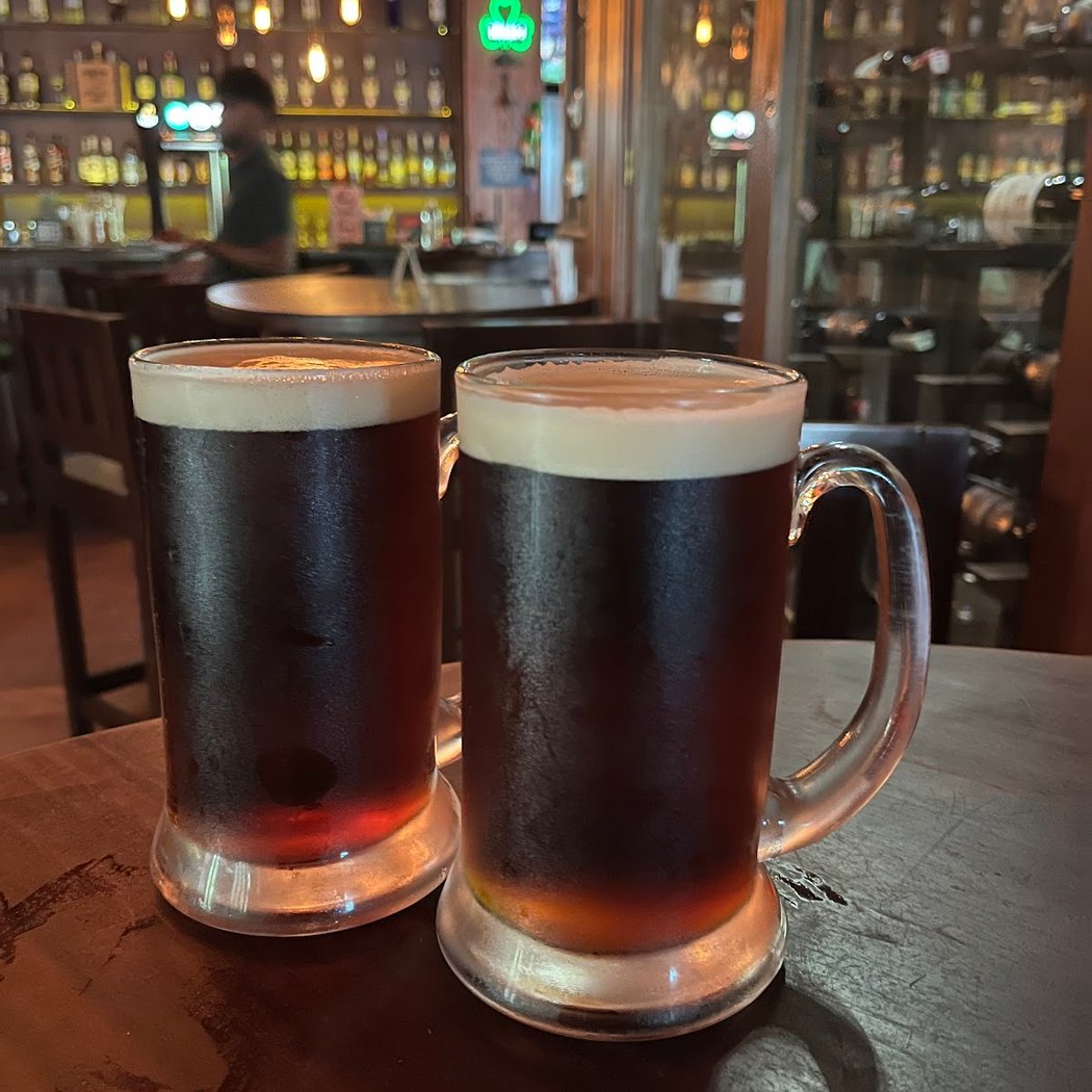 Irish Bar & Grill 1