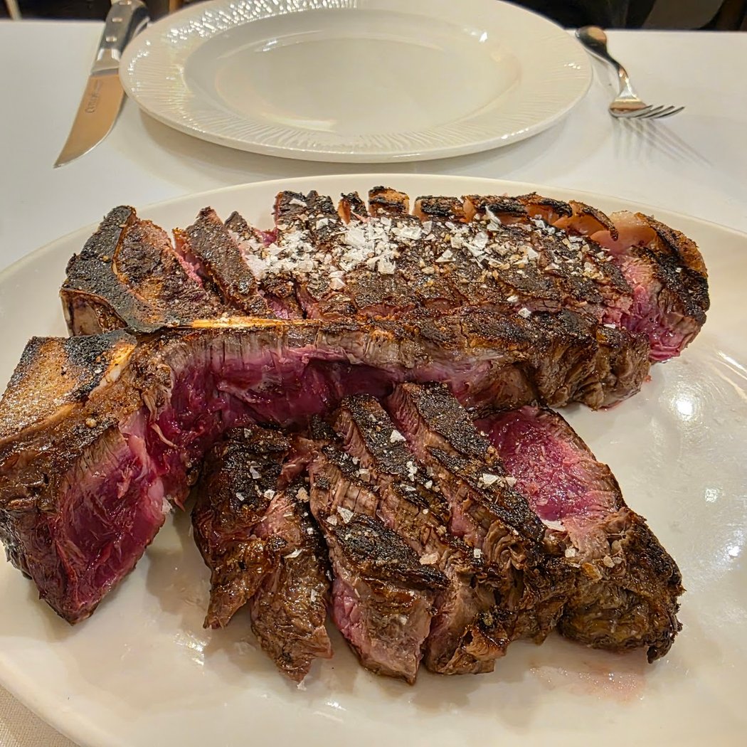 Restaurante Almansa · Pasión & brasas 1