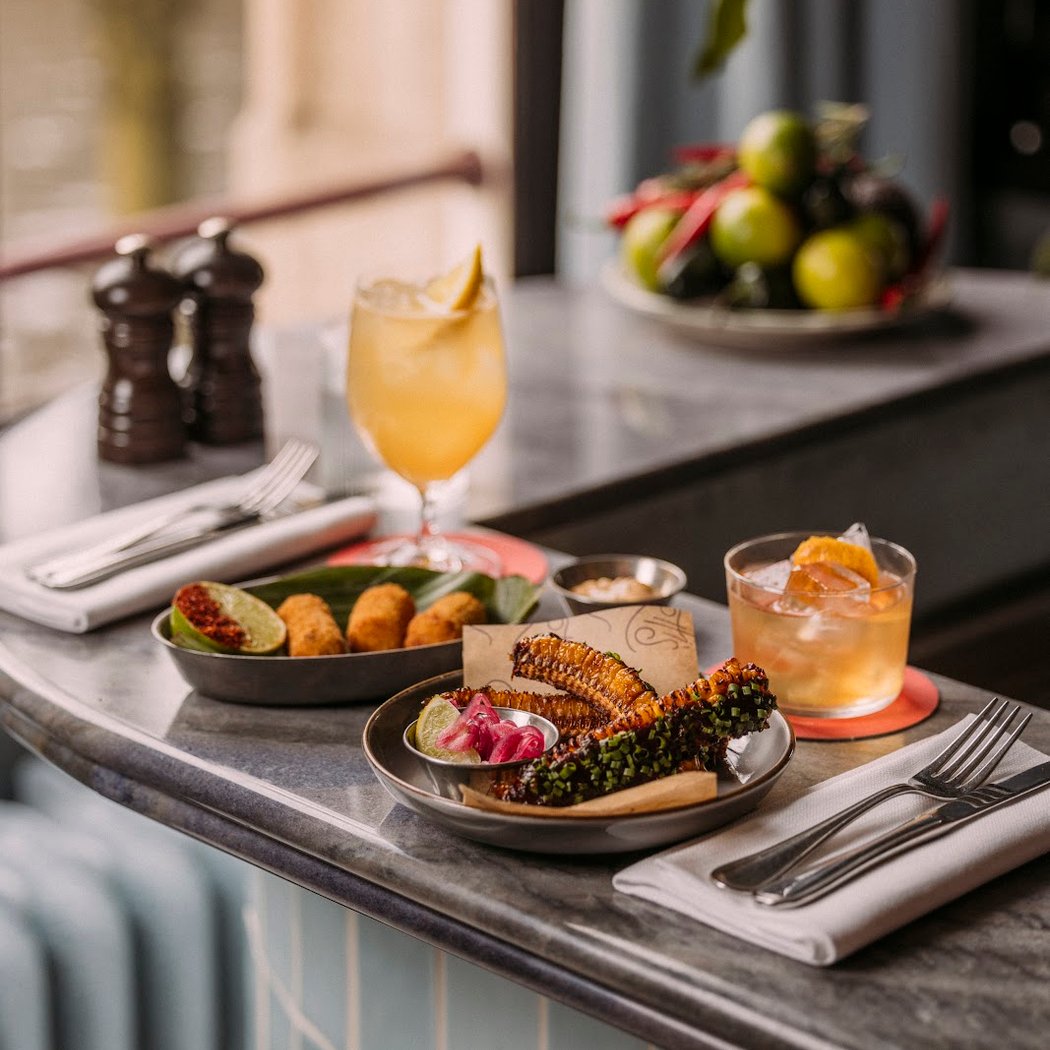 Lotti's Restaurant & Bar 1