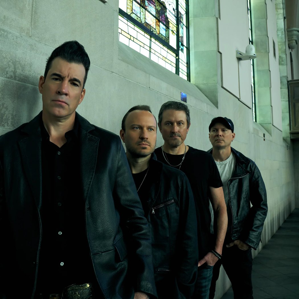 THEORY OF A DEADMAN - THE BARRICADE TOUR 1
