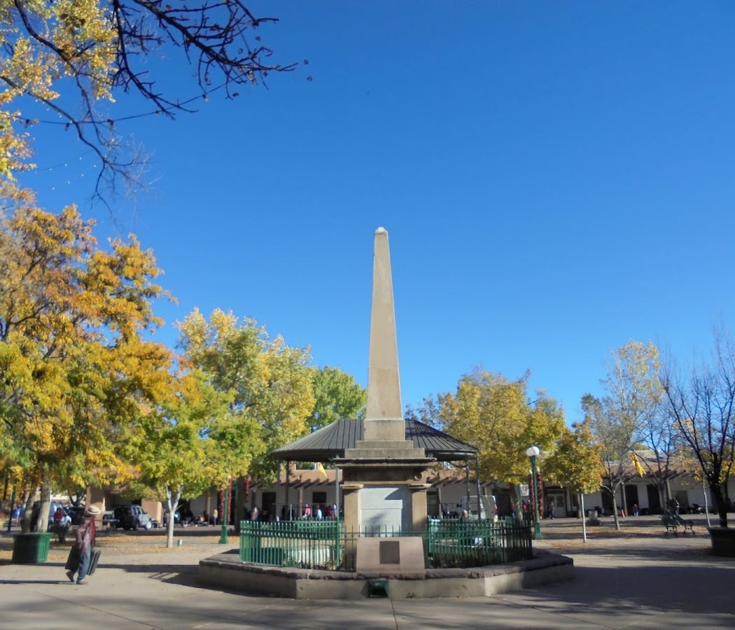 Santa Fe Plaza 2
