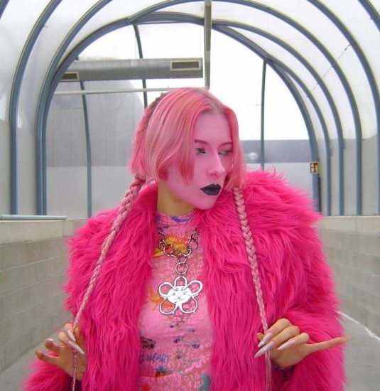 Dana Montana (+) Babu (+) Rbé 2