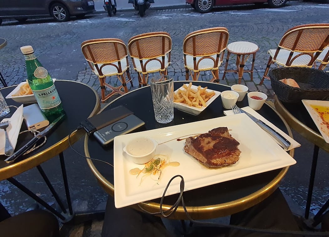 L'Aile ou la Cuisse 2