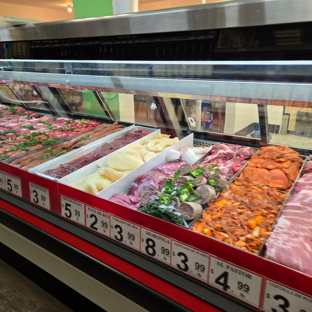 EL CHAVO MARKET 3