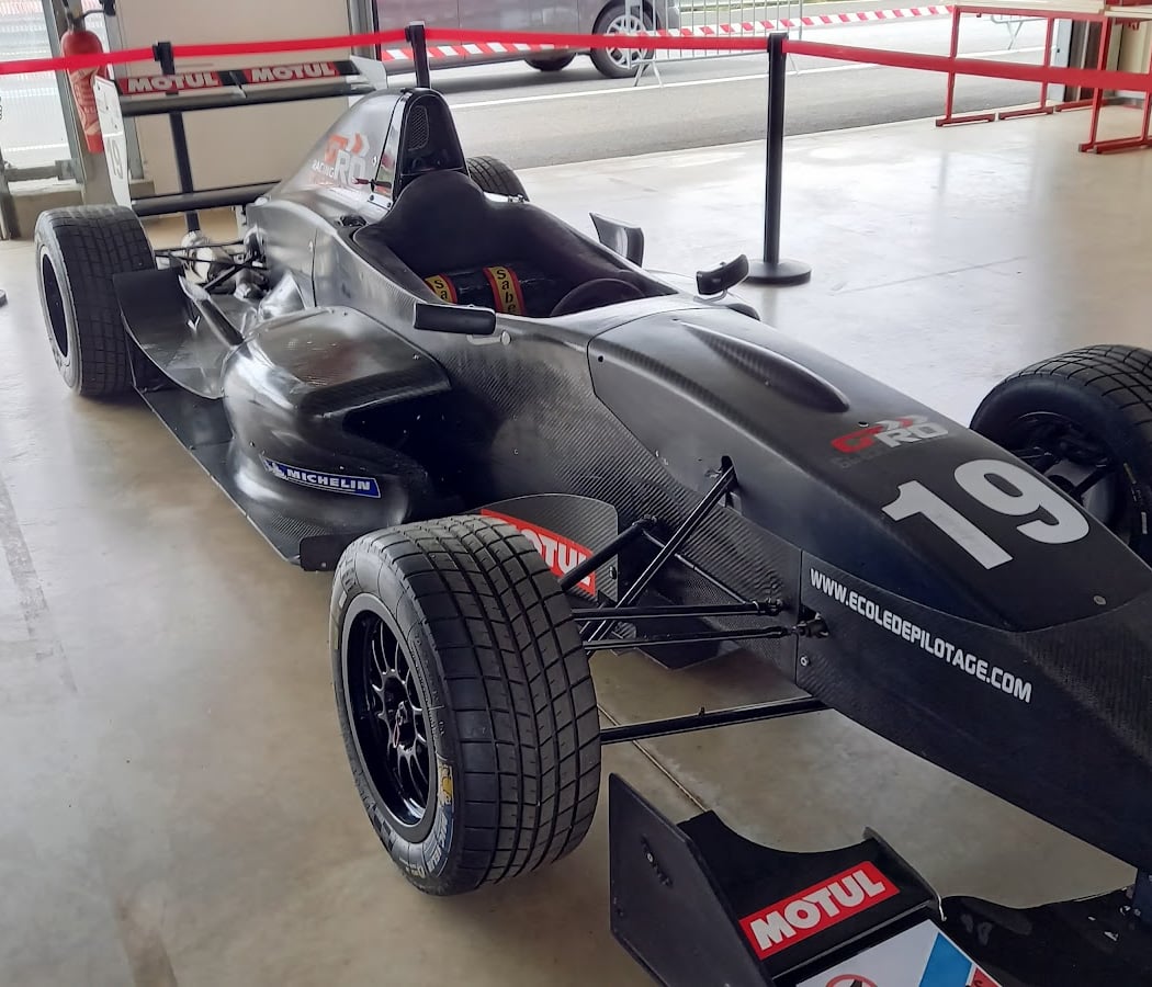 Stage de pilotage en monoplace : vivez l’expérience Formule 1 1
