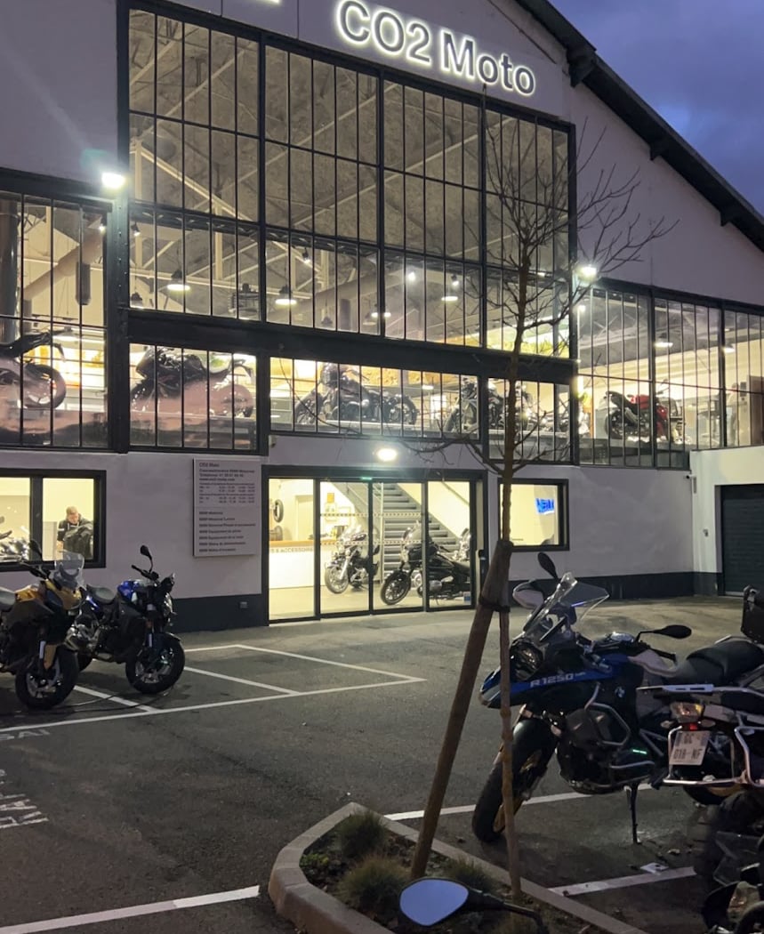 CO2 Moto BMW Motorrad Velizy 2