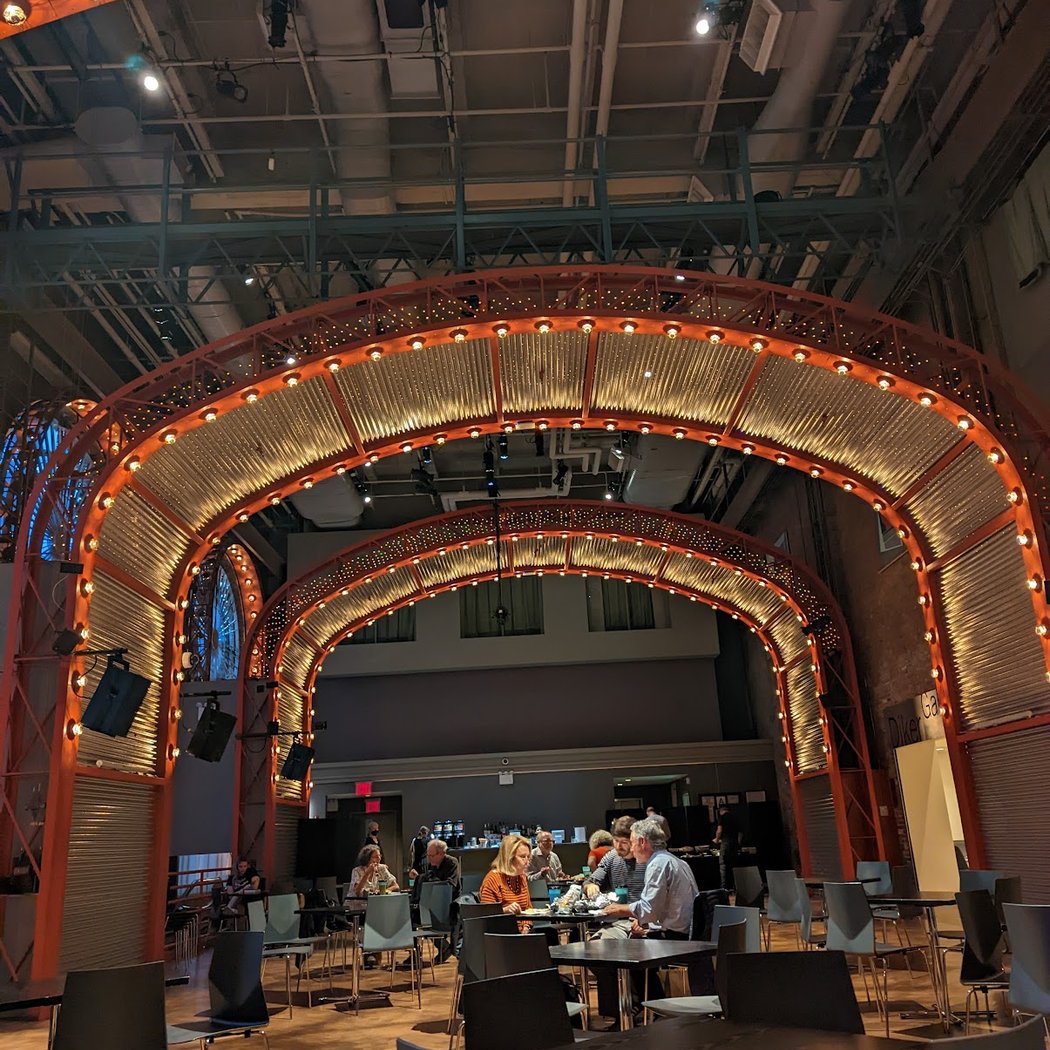 Brunch 101: An Immersive Boozy Brunch Experience 1