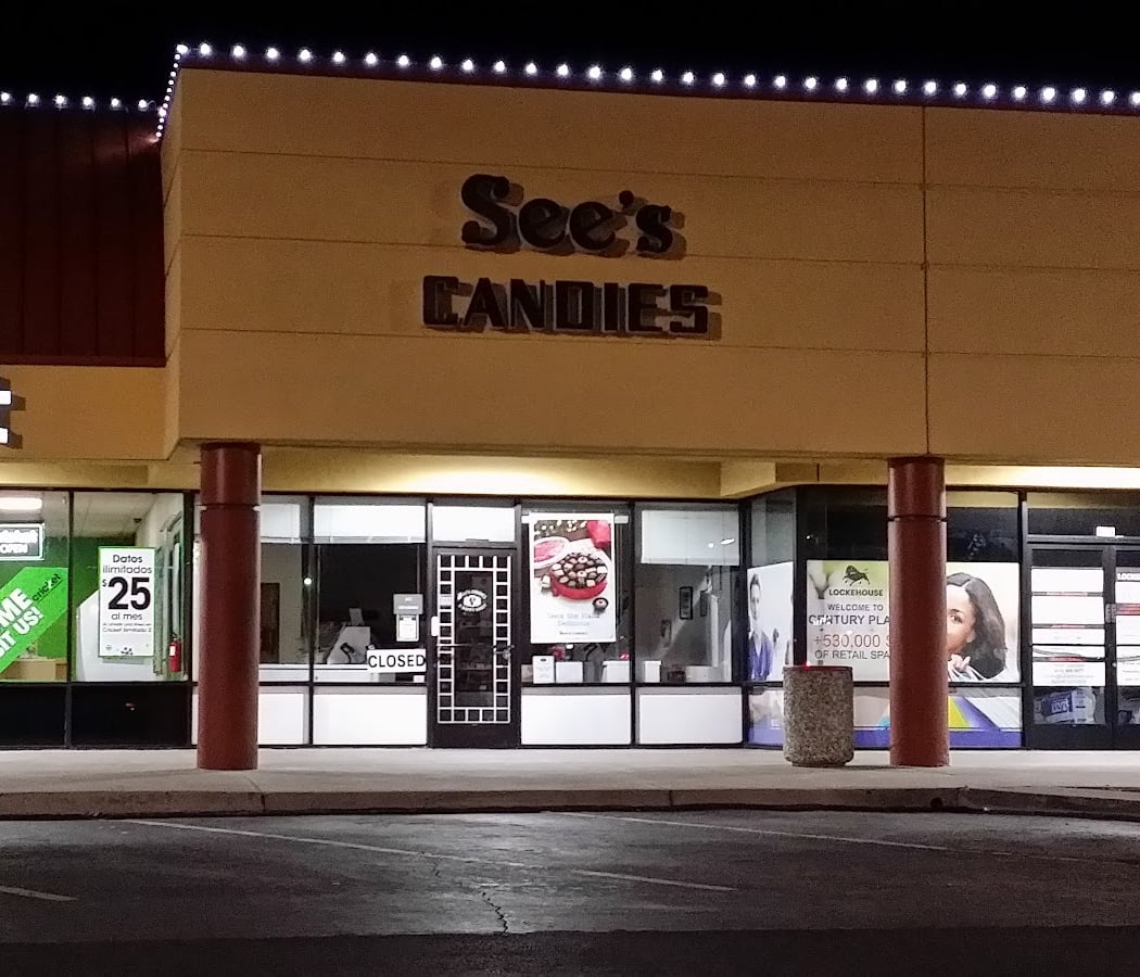 See's Candies Seasonal Location 2