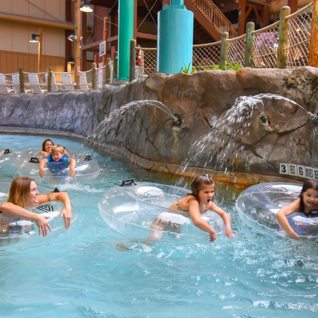 Six Flags Great Escape Lodge & Indoor Waterpark 1
