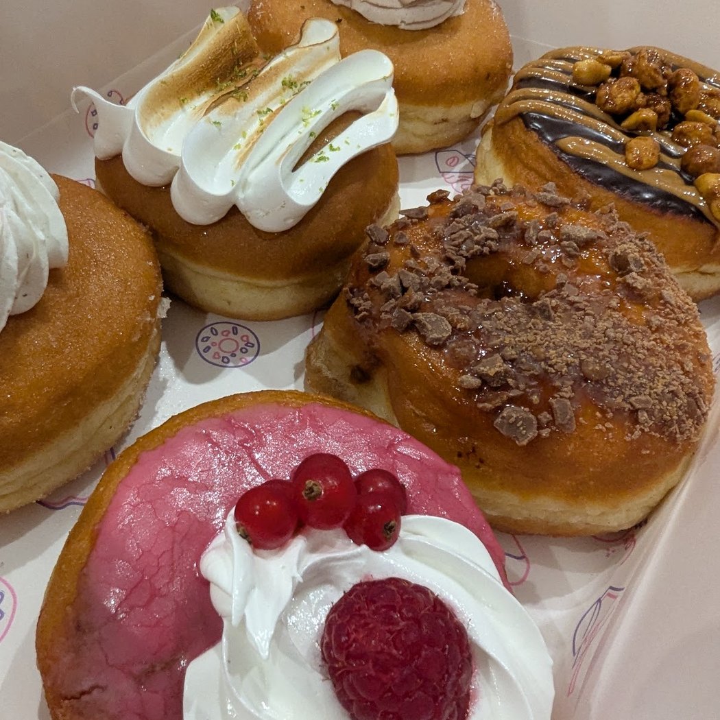 Cocorosa Doughnuts & Bagels 3