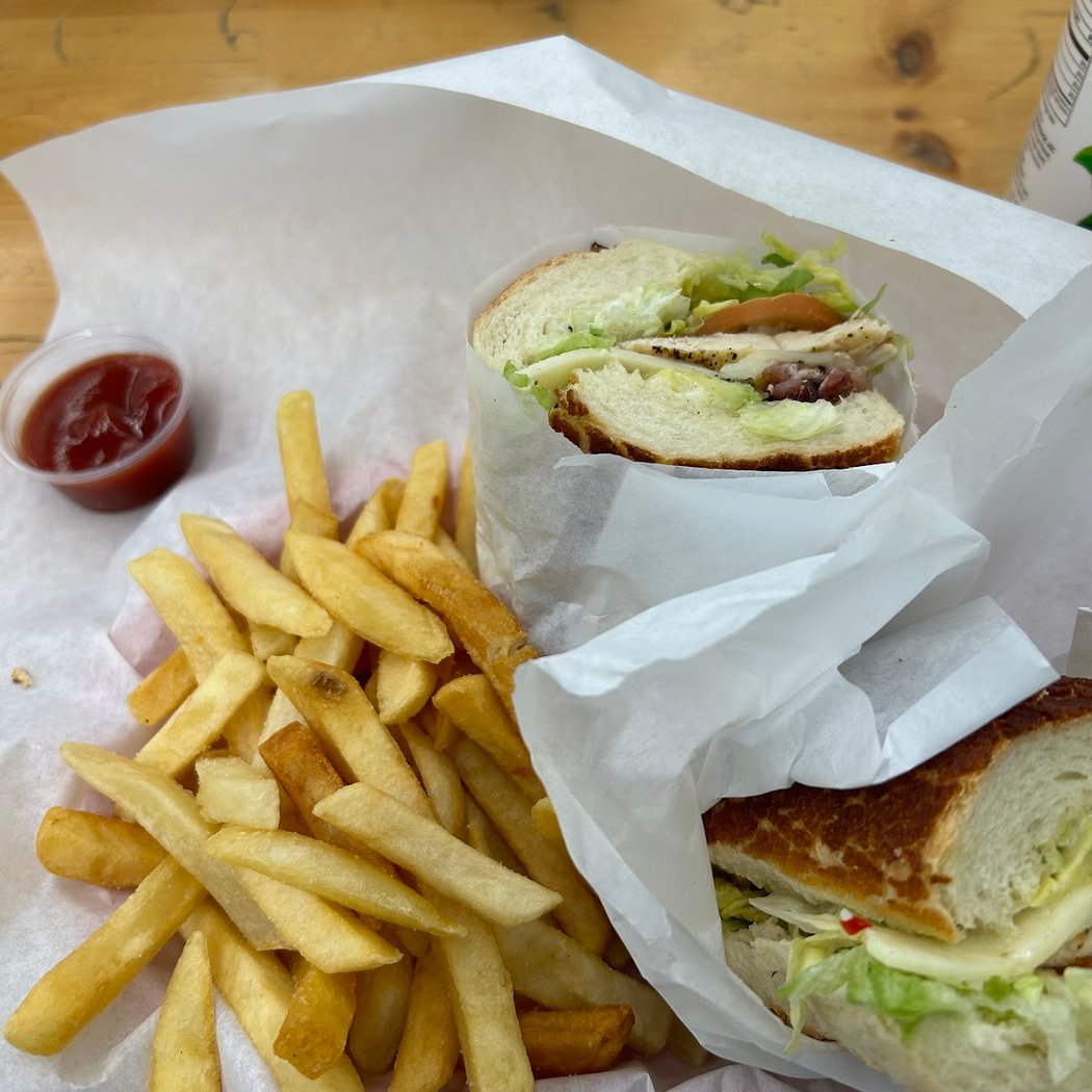 Upper Crust Deli 3