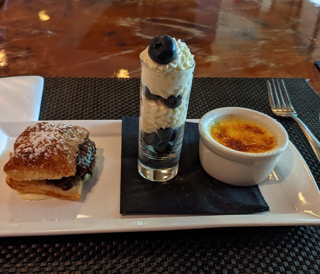 Edge Restaurant 3