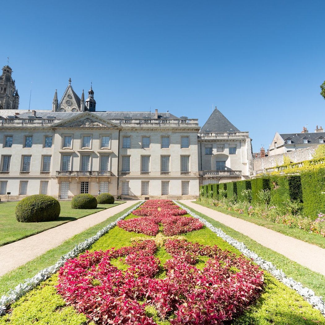 Musée des Beaux-Arts Garden 1