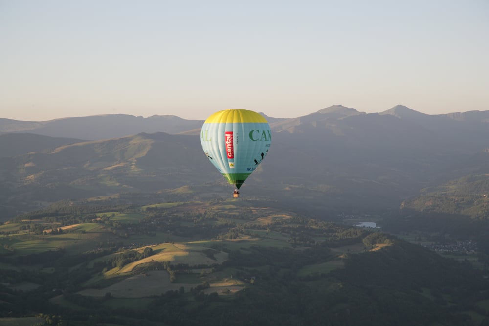 Voler en Montgolfière Cantal Auvergne 3