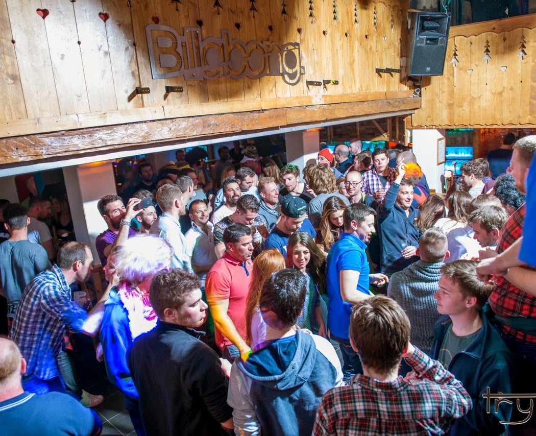 L'Avalanche Club 1