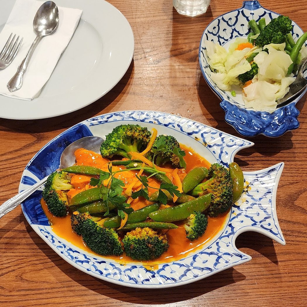 Pagarung Thai Cuisine 1