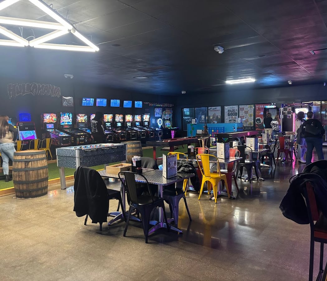 The Last Level Bar & Games 3