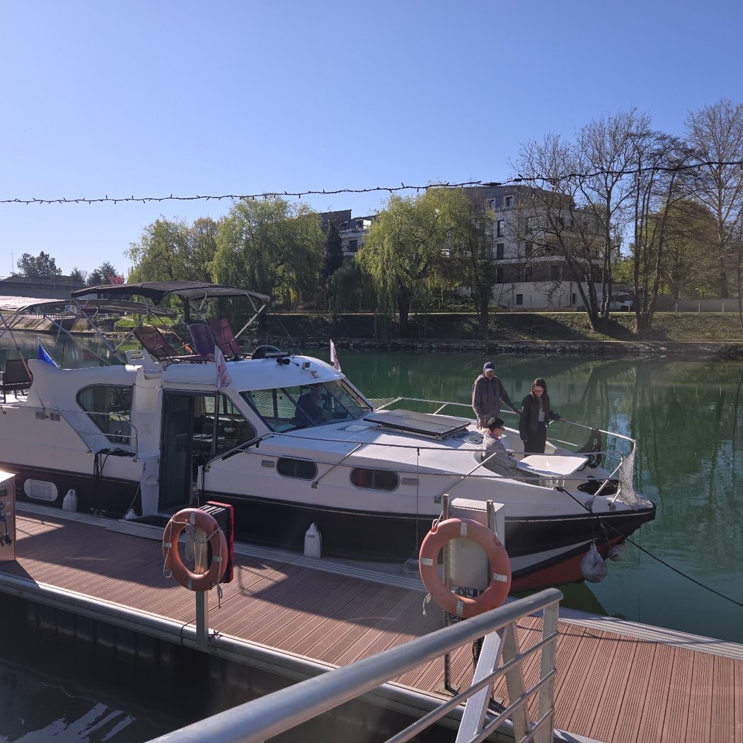 Ferté Confluences - Port loisirs de la Marne 2