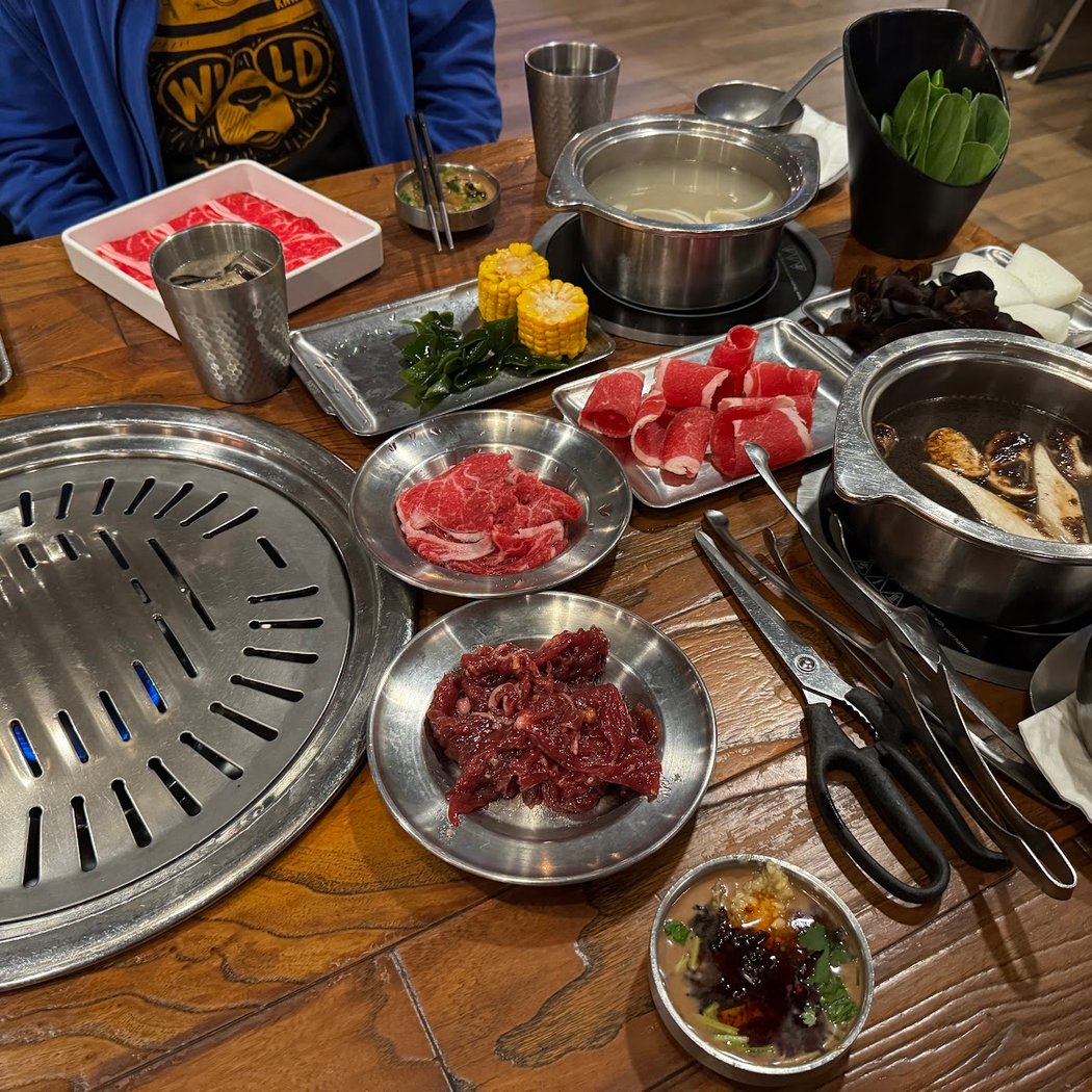 Superhot Hot Pot & Korean BBQ 1
