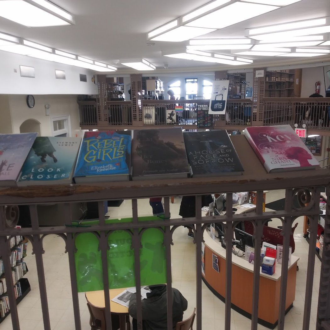 Card Making at Pacific Library 3