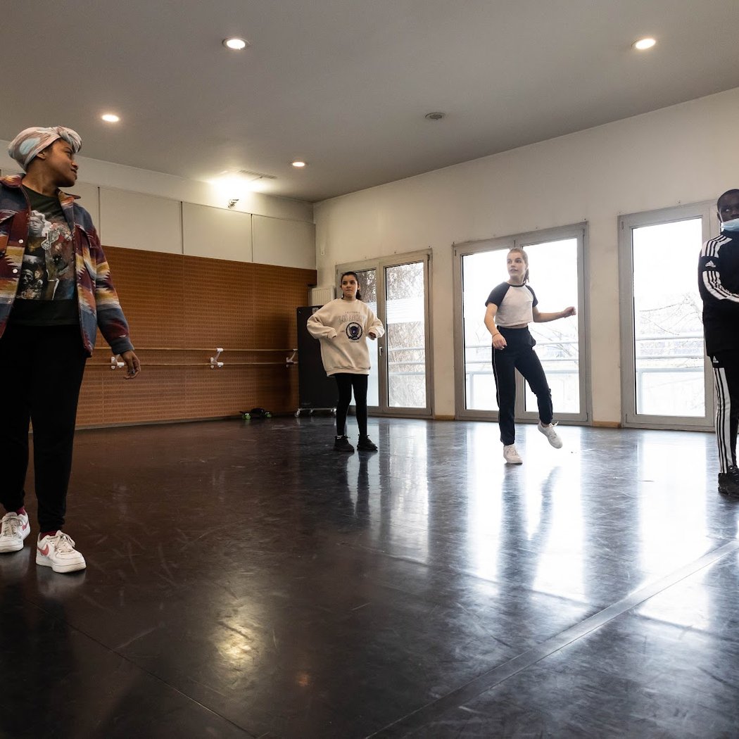 Cours de danse moderne et contemporaine 3
