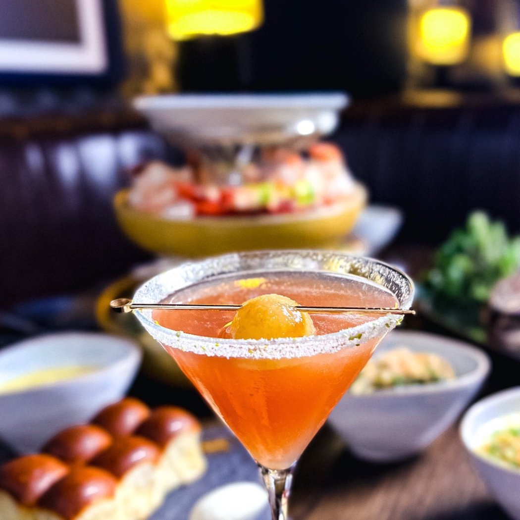 Piano Lounge Happy Hour