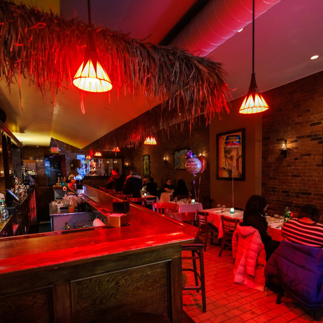 LA ISLA RESTAURANT 1