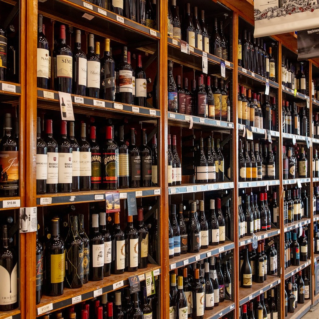 Five Towns Wines & Liquors 3