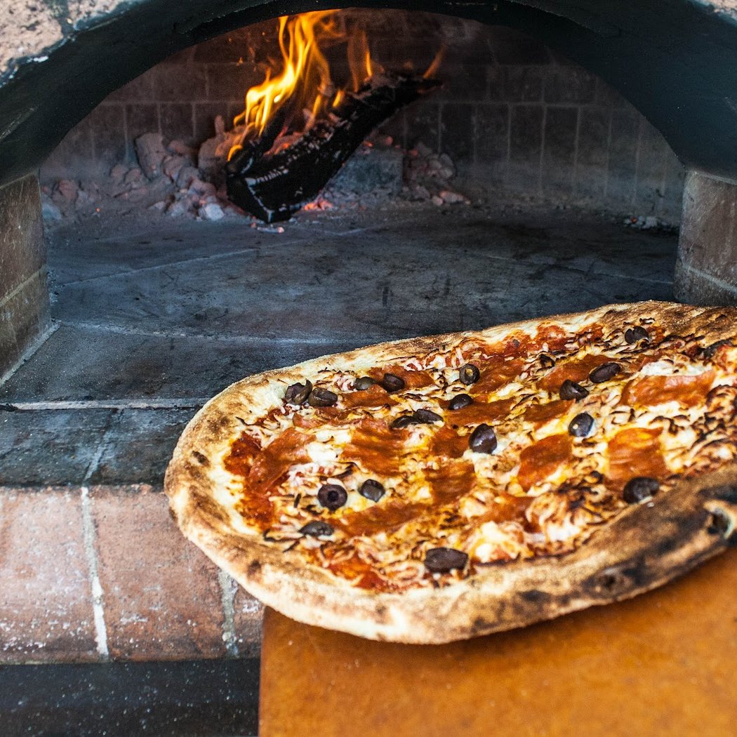 Passione Emporio/ Hot Italian 3