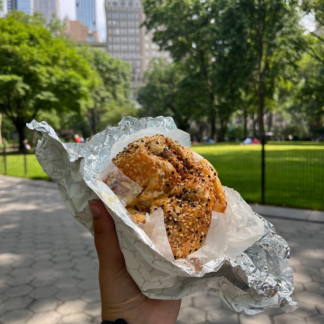 Curley's Bagels 4