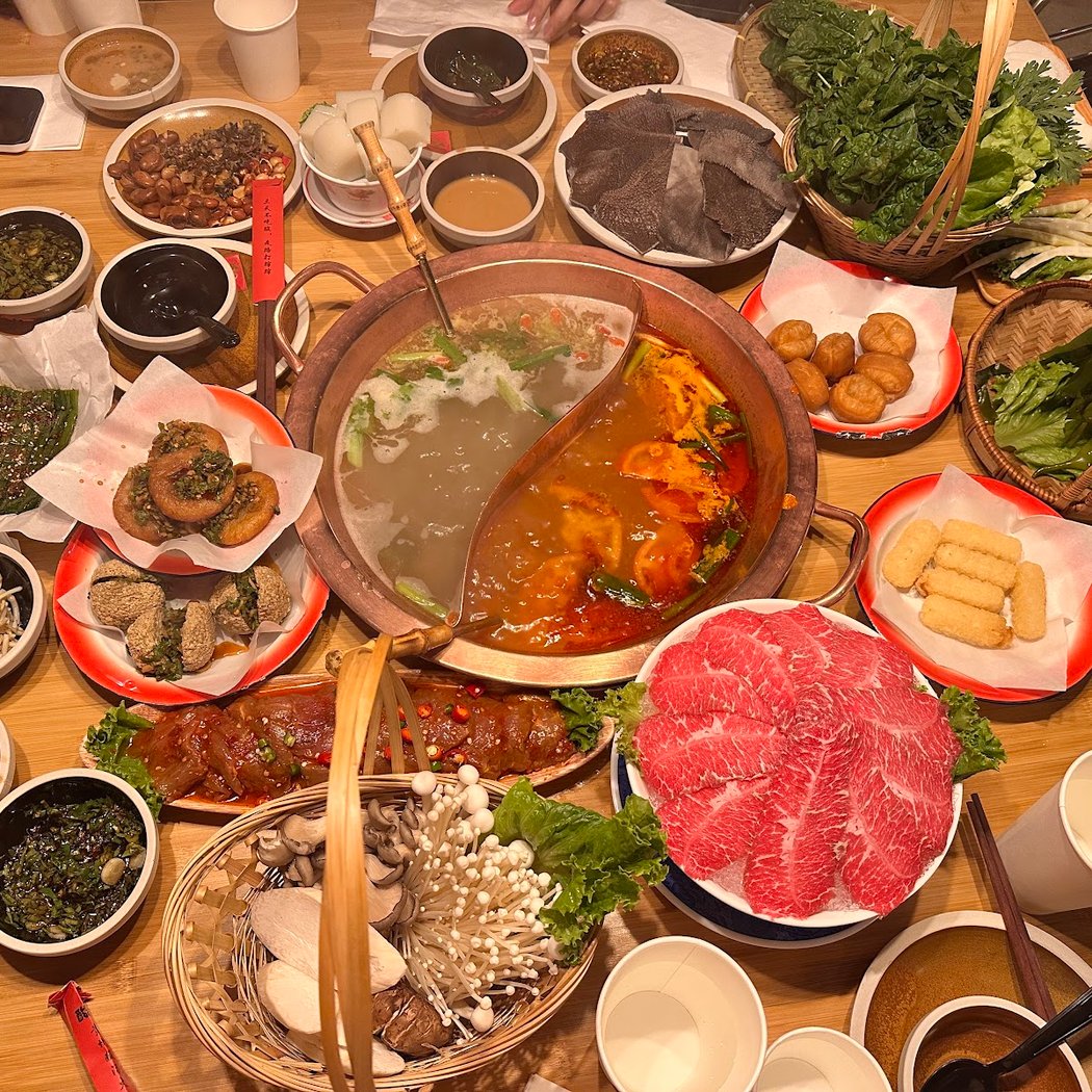 SuanQ Guizhou Hot Pot 贵州酸汤火锅 3