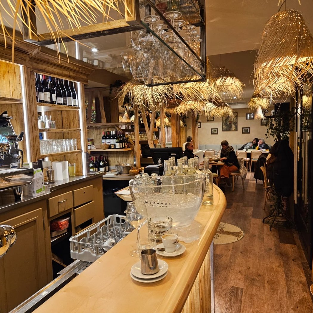 Le Village Café 2