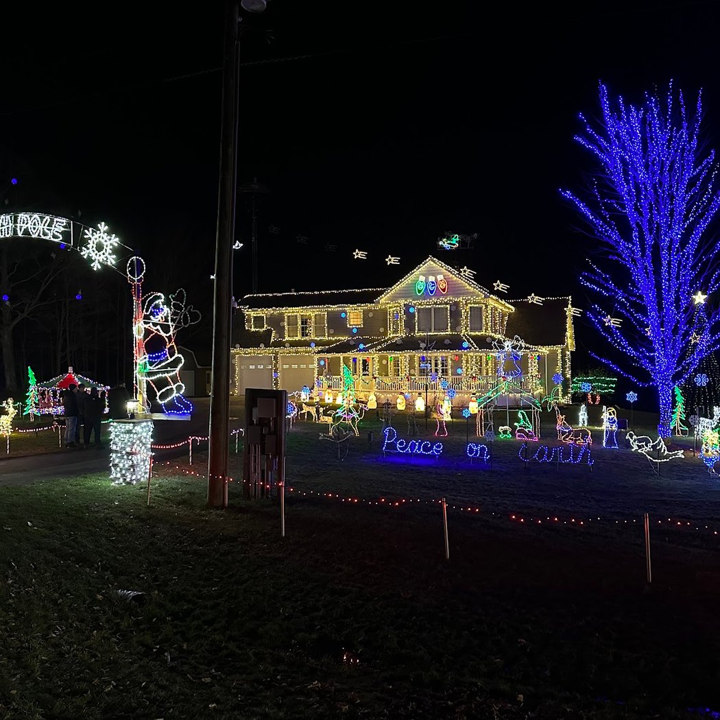 Nicol's Christmas Light Extravaganza 2