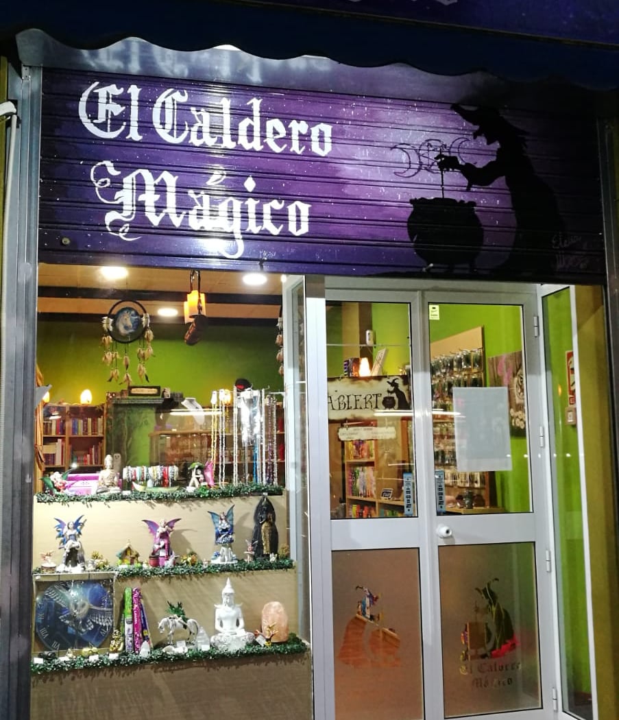 Tienda esotérica «El Caldero Mágico» 2