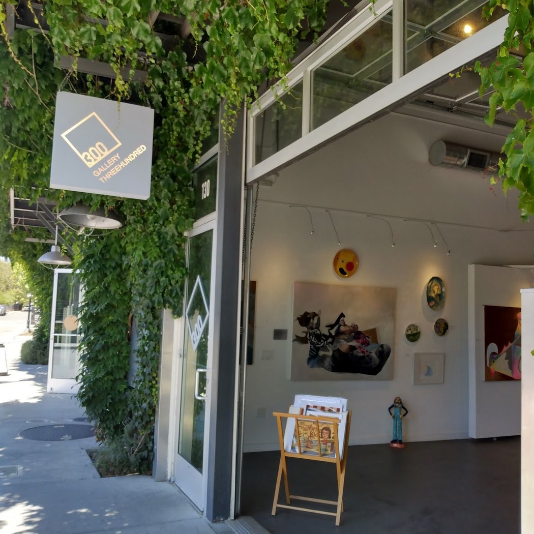 A BOUTIQUE MARKETPLACE 1