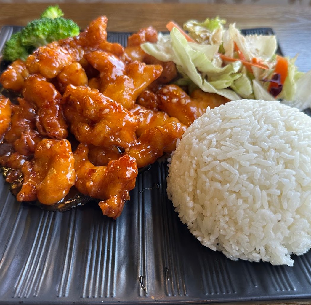 Young Can Wok Chinese Bistro 1