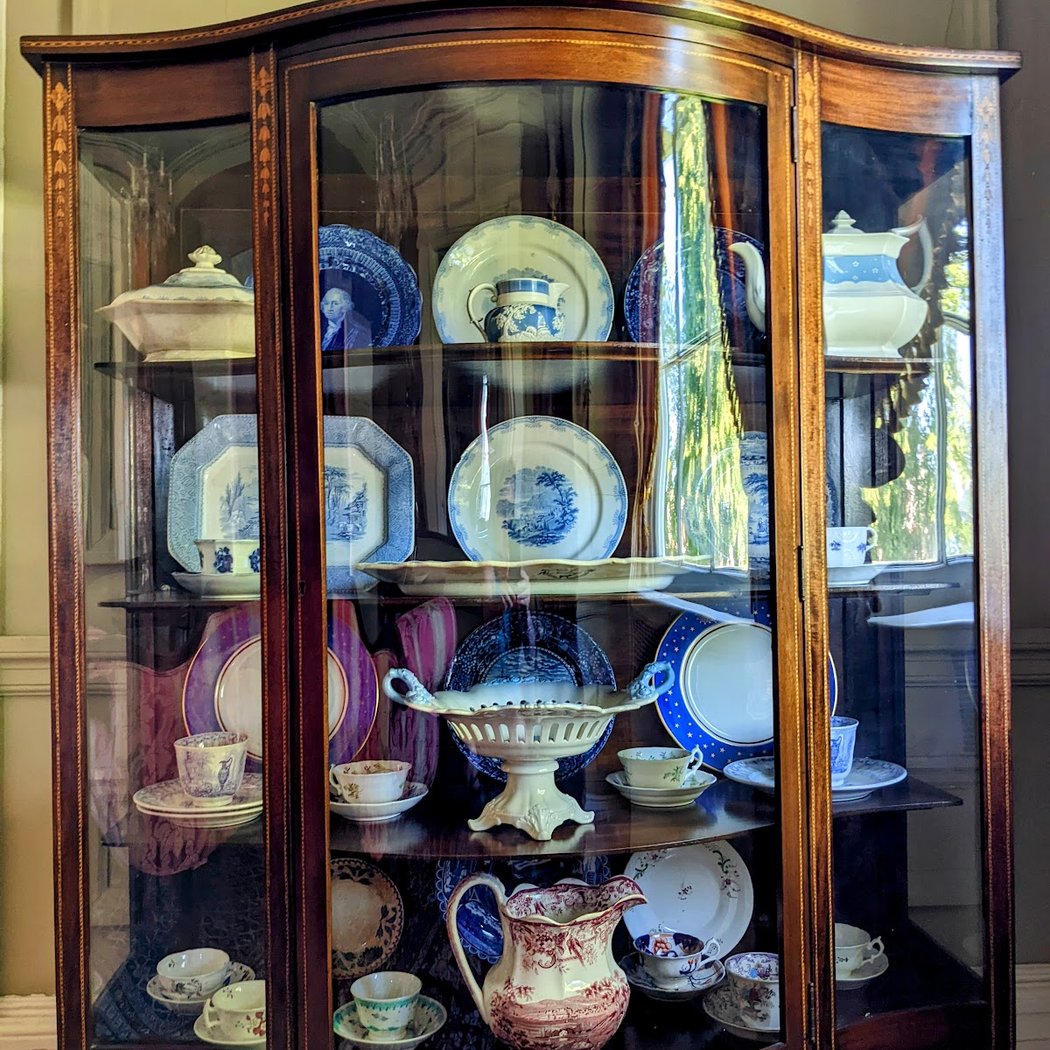 Cocktails & Collections: Fenella Heckscher 1