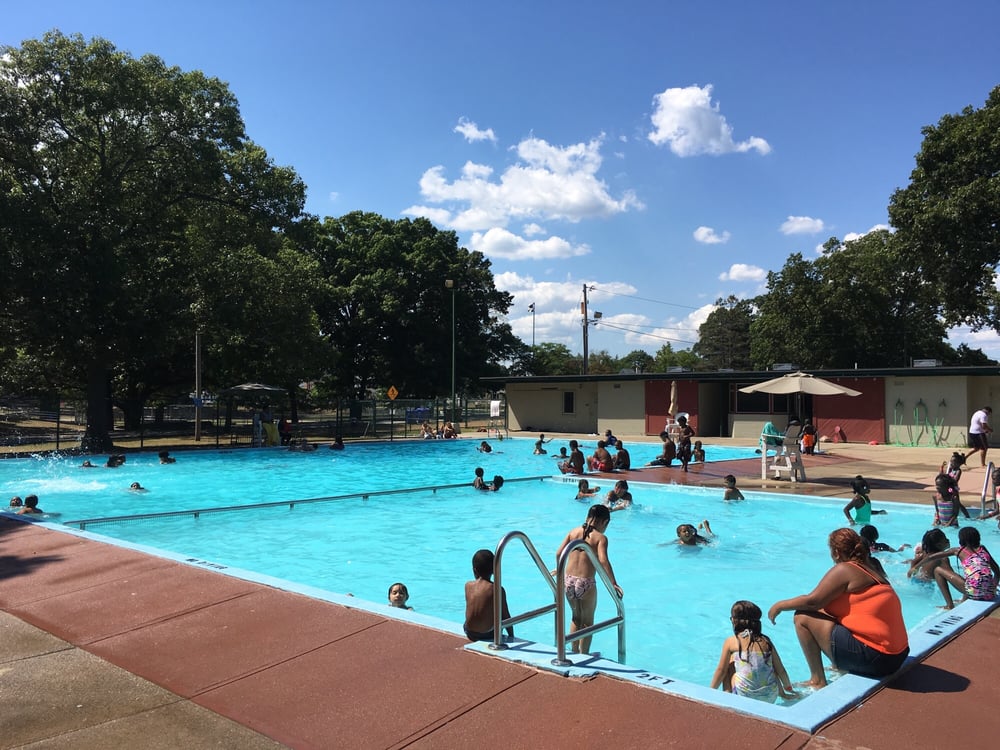 Fairlawn Pool 1