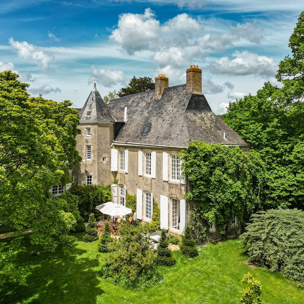 La Massonnière - Guesthouses, Cottage, Marriage And Seminar 1