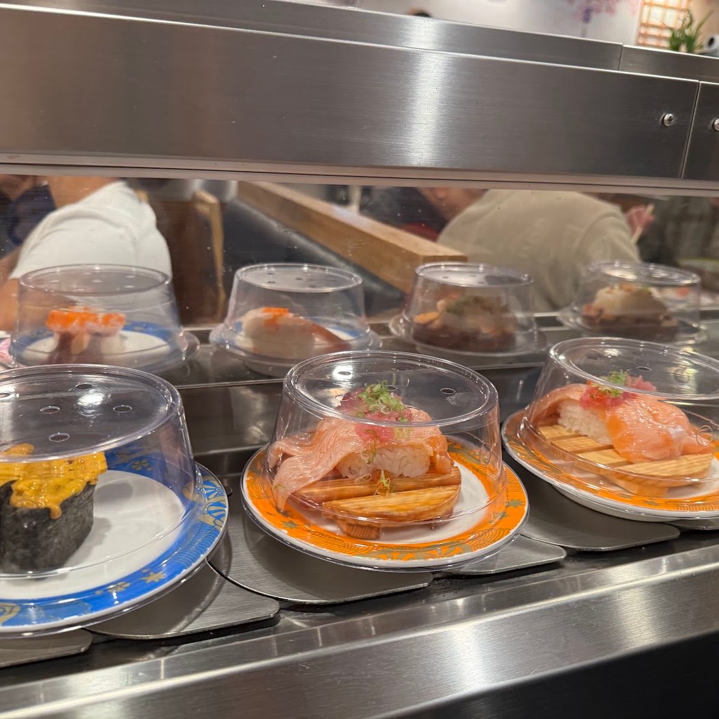Izumi Revolving Sushi 2