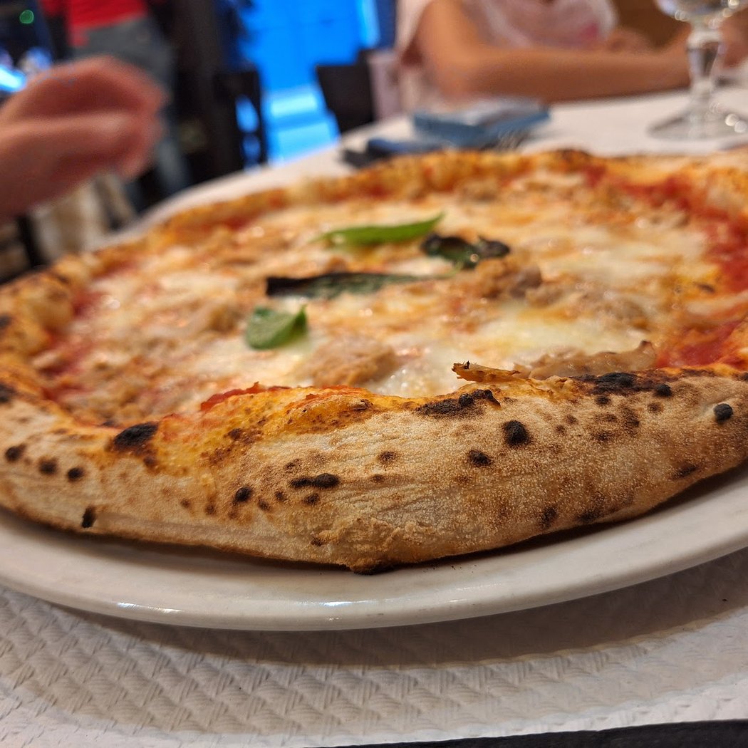 O'scià Pizzeria Napoletana 4