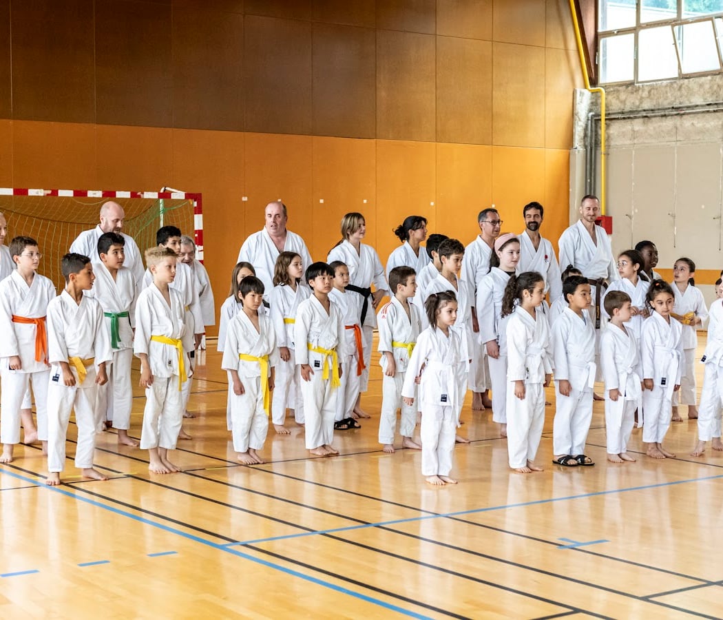 Issy Sakura Academy 1