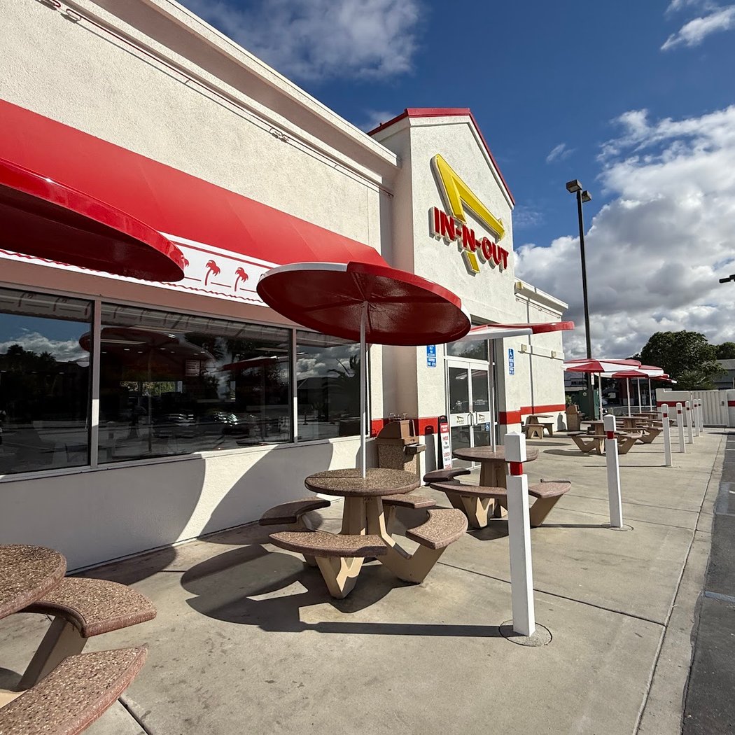 In-N-Out Burger 2