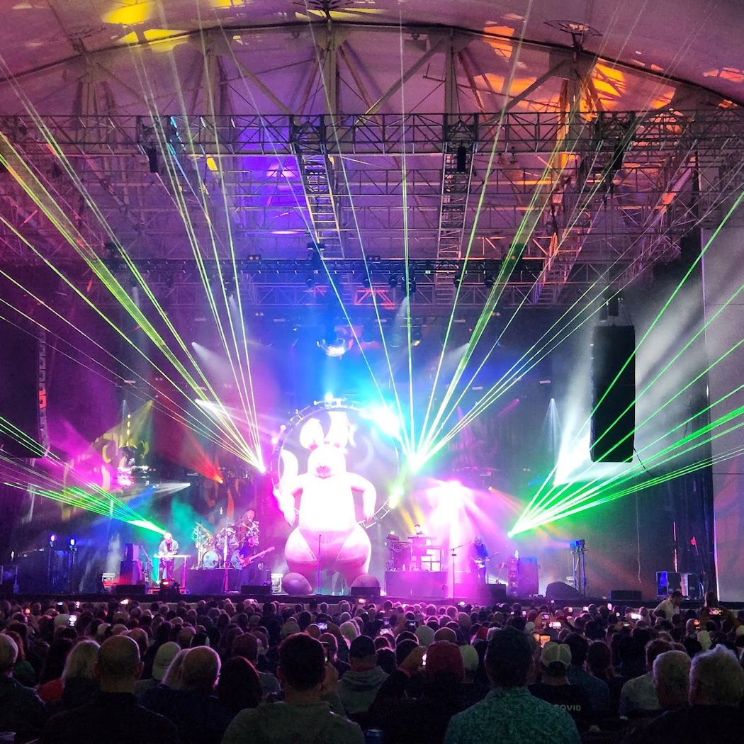 Leader Bank Pavilion 3