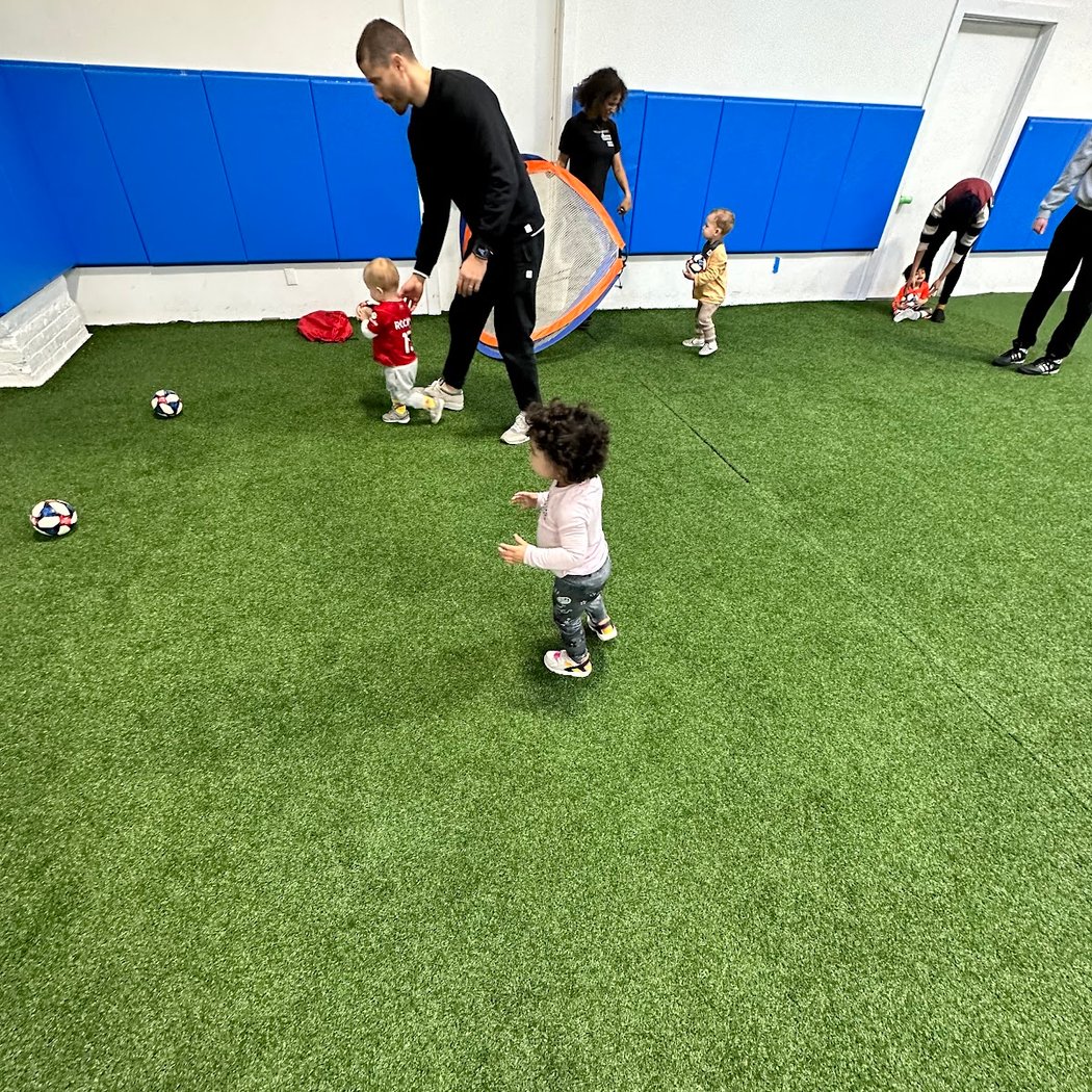 Kids Soccer Classes for players 4 years 2