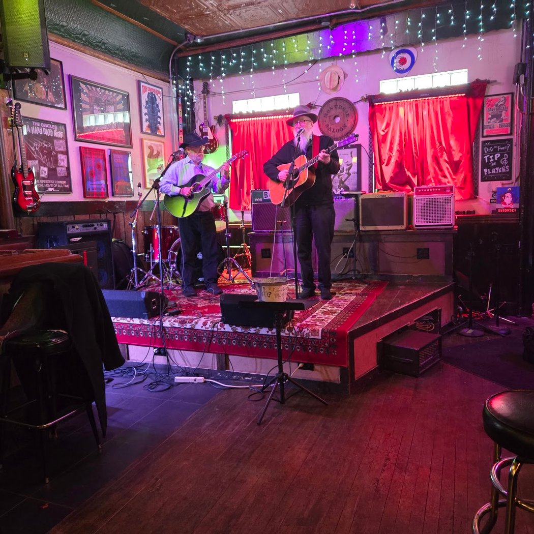 Montrose Saloon 1