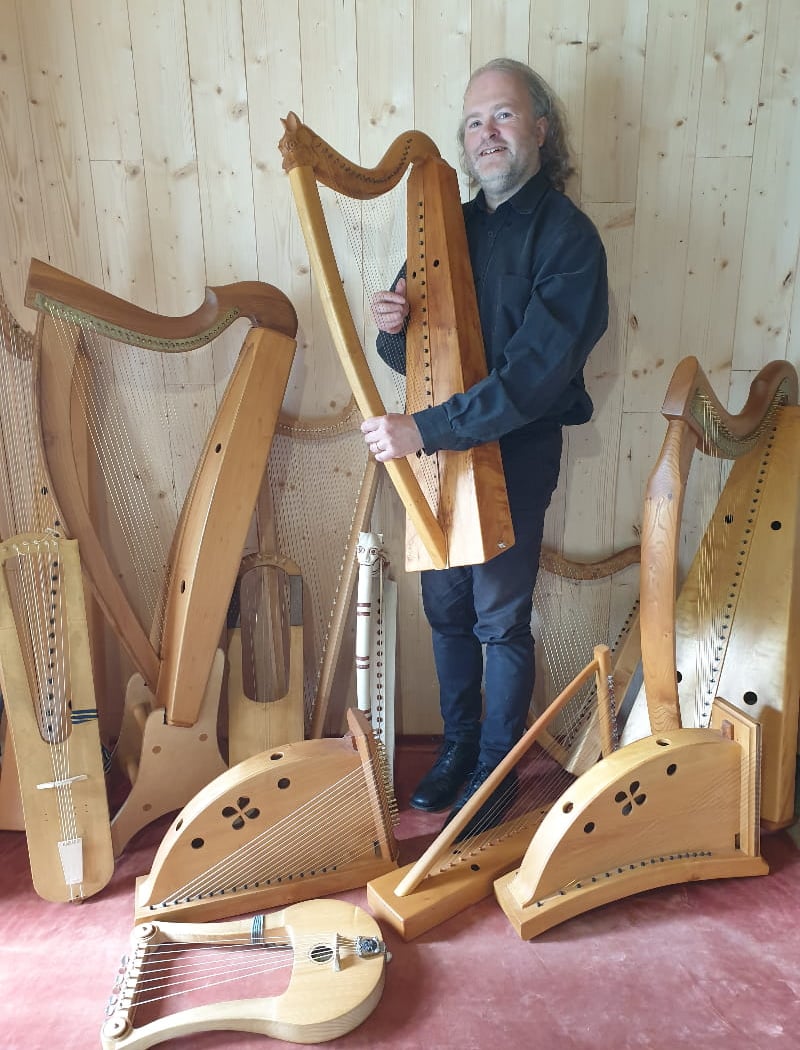Conférence-concert « Les instruments à cordes pincées de la Bretagne médiévale » 1
