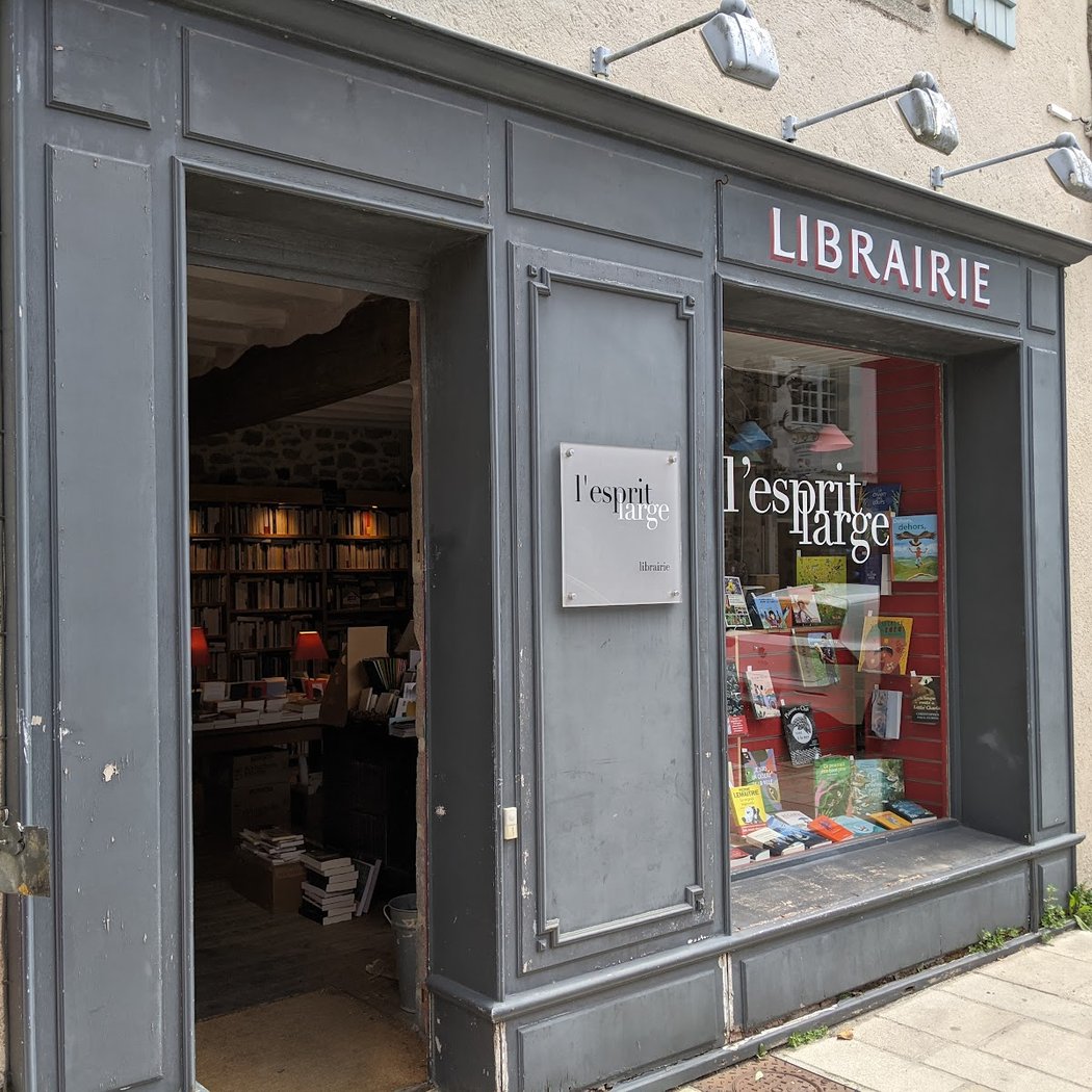 Librairie l'esprit Large 3