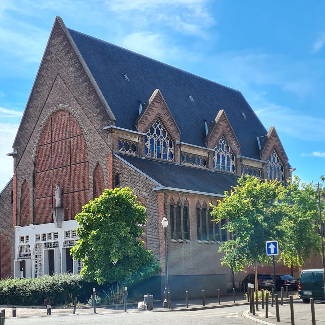 Place de la Paix 1