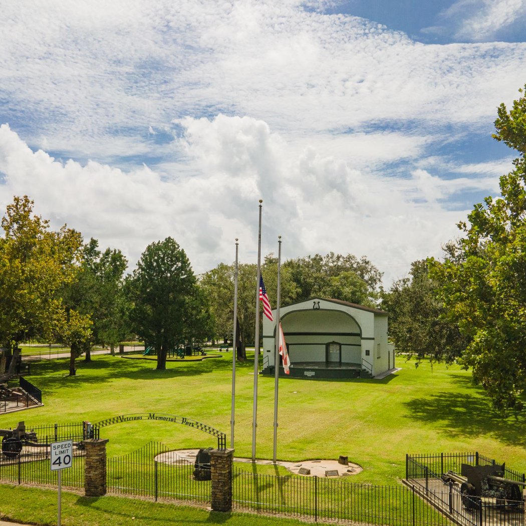 Veterans' park 1